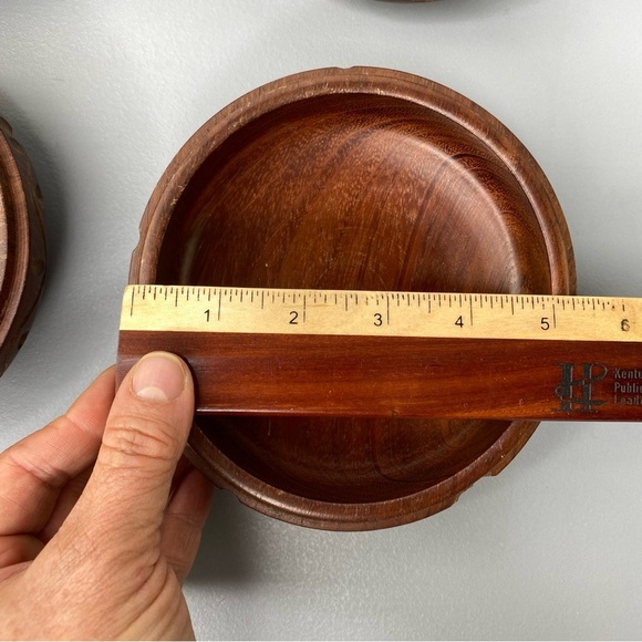 Handmade carved wooden bowls set of 4 - Picture 11 of 11